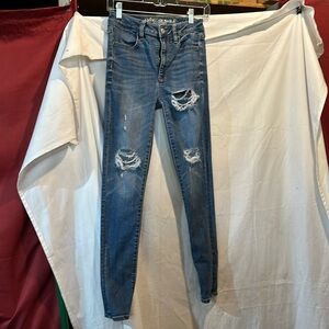 American eagle distressed skinny jeans